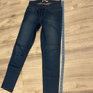 Levi’s 710 Supper Skinny